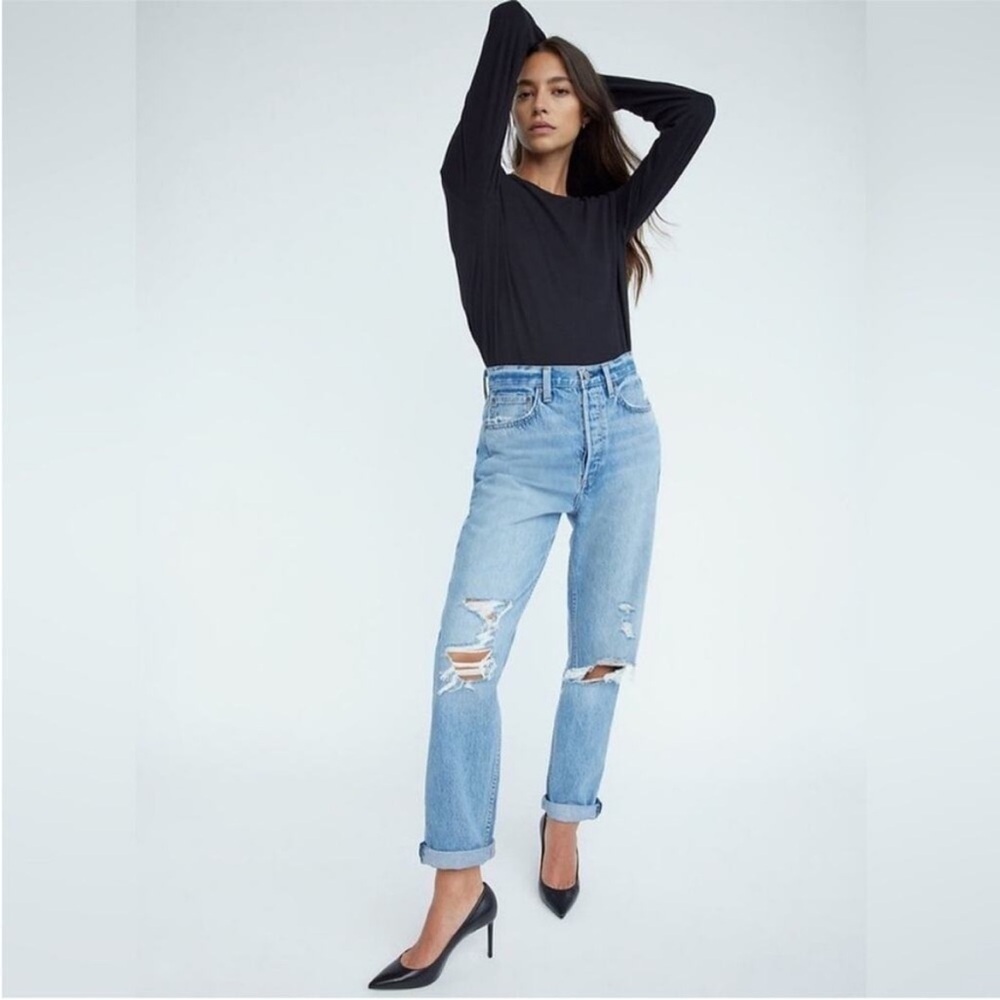Aritzia DENIM FORUM BF High Rise Loose Jeans Light Wash Distressed Size 26